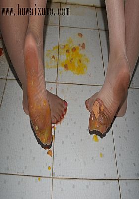 Female dirty feet bondage